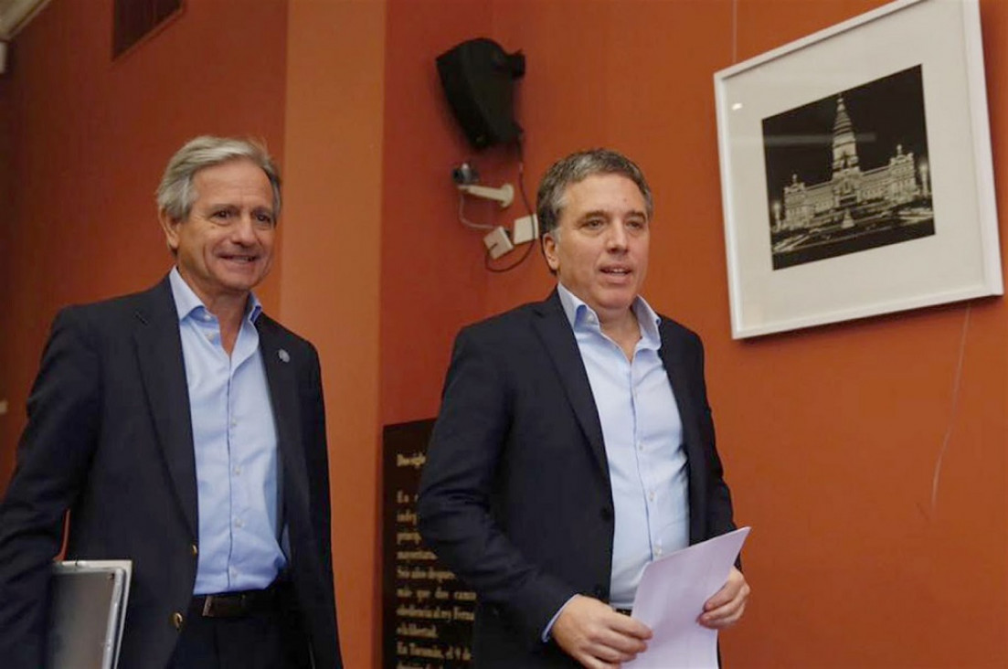 imagen El Gobierno Nacional planea eliminar 1000 cargos políticos