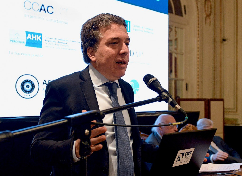 imagen El Gobierno reconoció que va por un techo del 15 % en las paritarias 2018