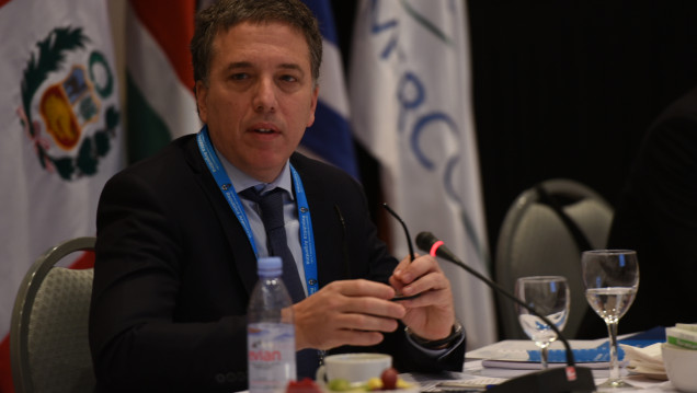 imagen Dujovne: Argentina "dependerá muy poco" de los mercados internacionales en 2019