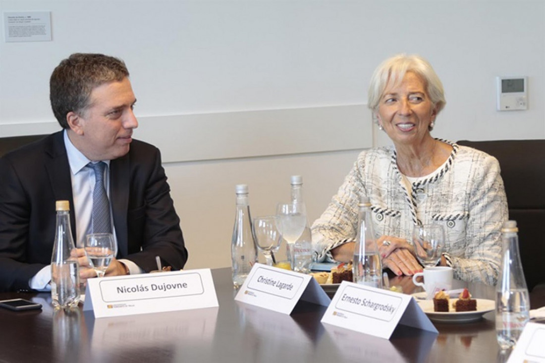 imagen Dujovne, en Washington para agilizar la entrega de fondos del FMI