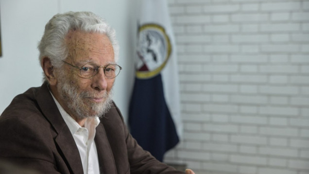 imagen Dussel: "El sistema judicial empieza a gobernar en América Latina"