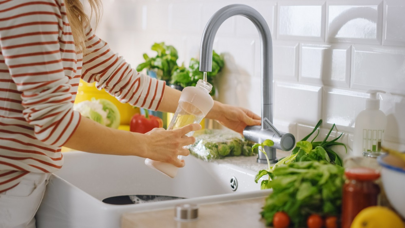 imagen Botellas reutilizables: cuidar su higiene es clave para una buena salud
