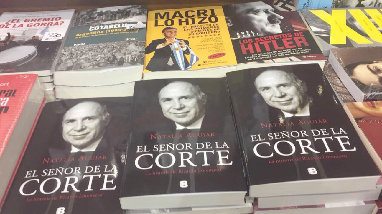 imagen Reactivan la venta del libro sobre Lorenzetti, tras la denuncia por censura