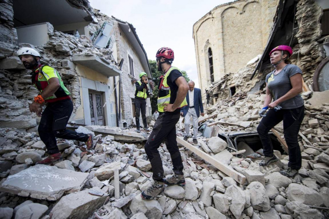 imagen Hay 247 muertos y miles de desaparecidos tras el sismo