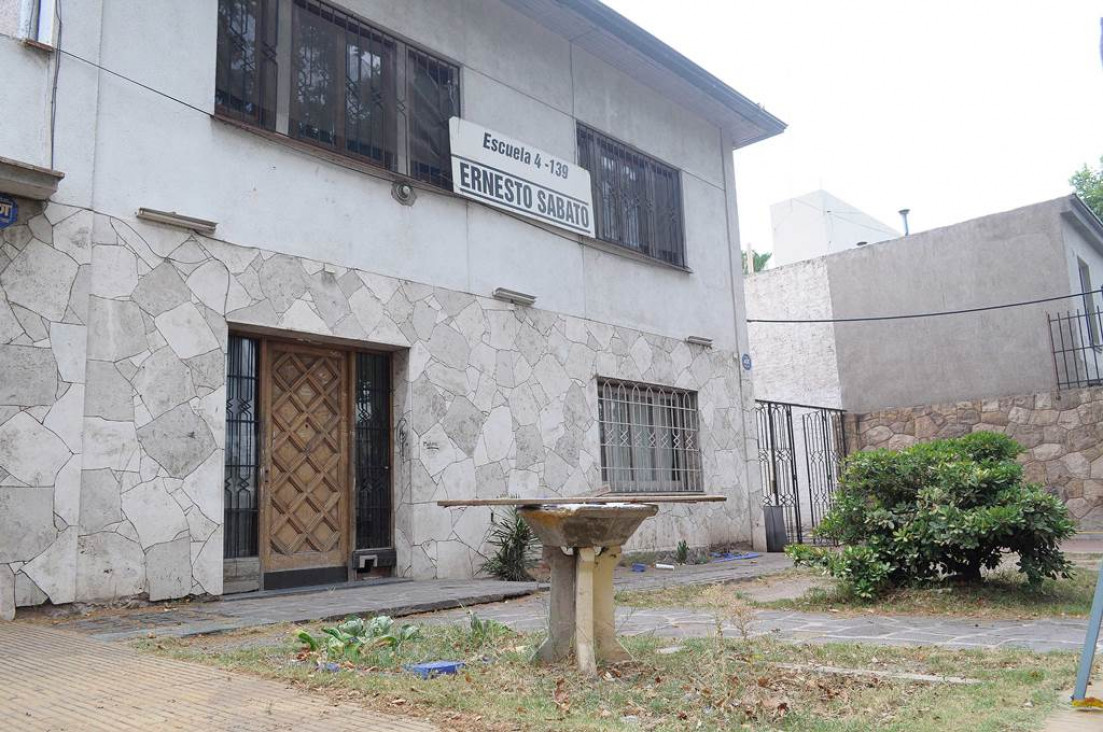 imagen Harán una inspección en la escuela Sábato por problemas edilicios