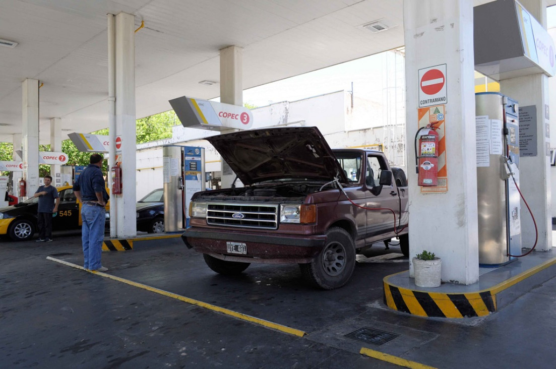 imagen Desde enero las estaciones de servicio pymes no recibirán tarjetas de crédito