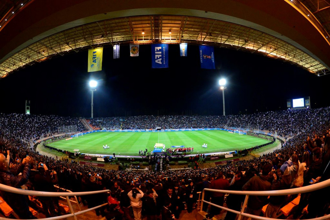 imagen Boca y River definen en Mendoza la Supercopa Argentina