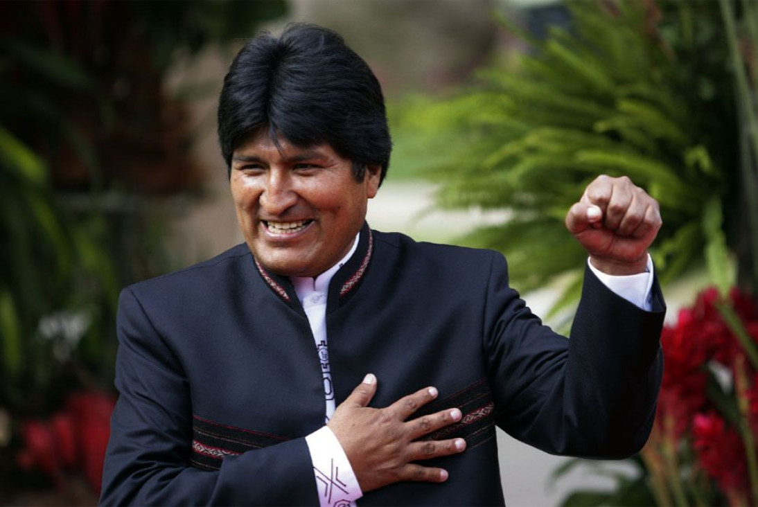 imagen Evo Morales acusa a EE. UU. de conspirar contra su candidatura