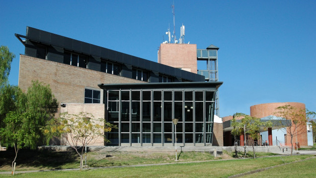 imagen Crítico informe de universidades nacionales ante diputados del FpV