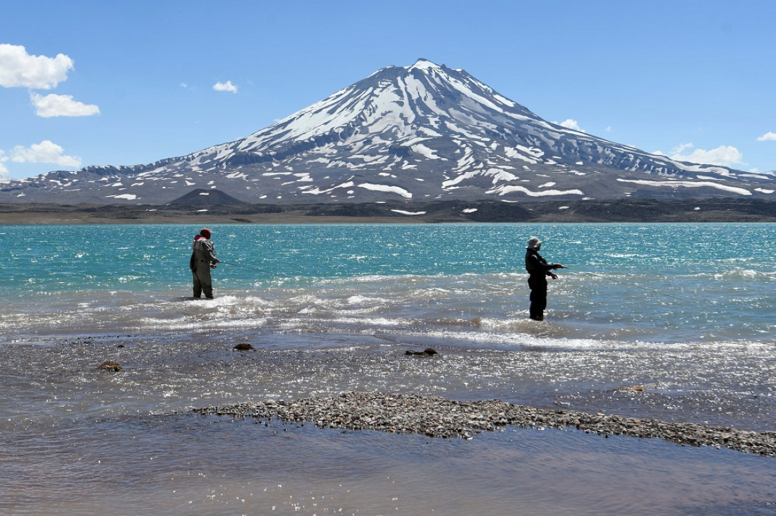 imagen Abrió la temporada en Laguna del Diamante, con su majestuoso volcán Maipo
