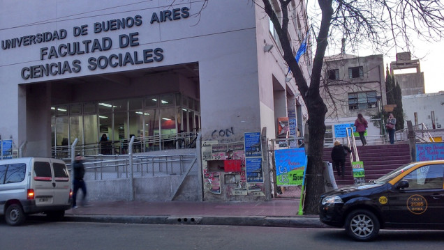 imagen Amenaza de bomba en una facultad de la UBA retrasó el sufragio