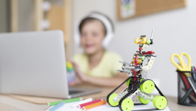 imagen Presentaron "HumanIA", una plataforma para aprender inteligencia artificial en las escuelas