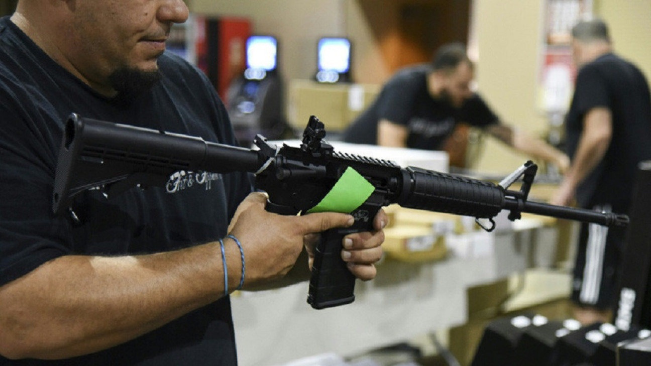 imagen Florida realizó una feria de armas días después de la masacre