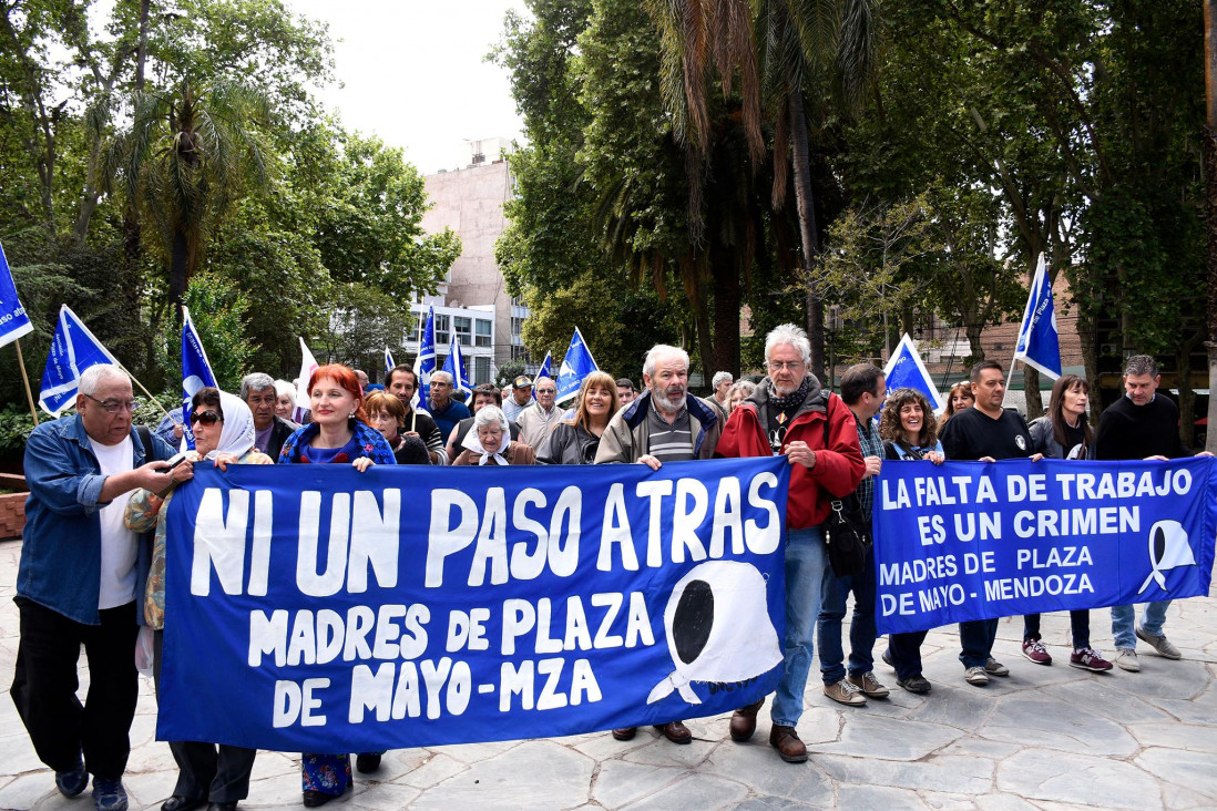 imagen Marcha atrás: los feriados por el 24 de marzo, 2 de abril y 20 de junio serán inamovibles