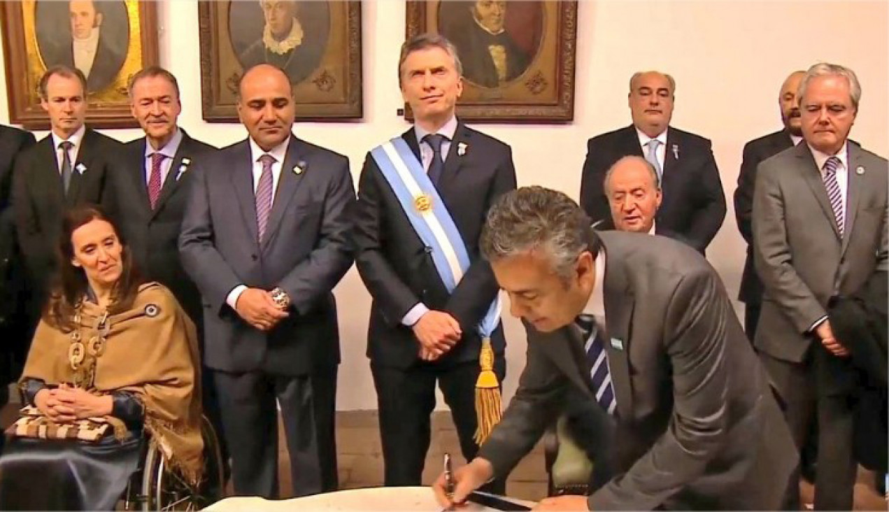 imagen Cornejo puso el gancho por la independencia