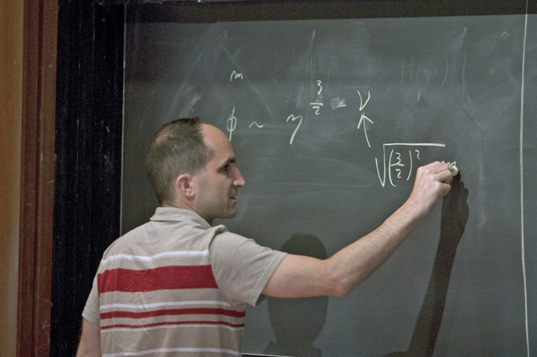 imagen Maldacena, el "Messi de la física", cada vez más cerca del Nobel