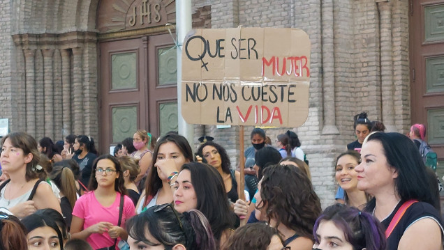 imagen Uno de cada diez femicidios es cometido por las fuerzas de seguridad