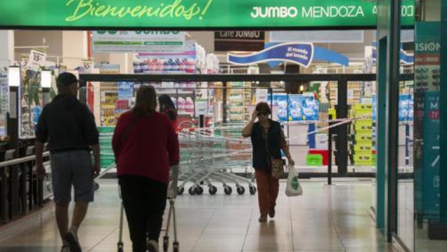 imagen La canasta básica superó los $12000