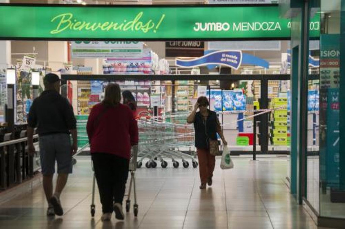 imagen La canasta básica superó los $12000