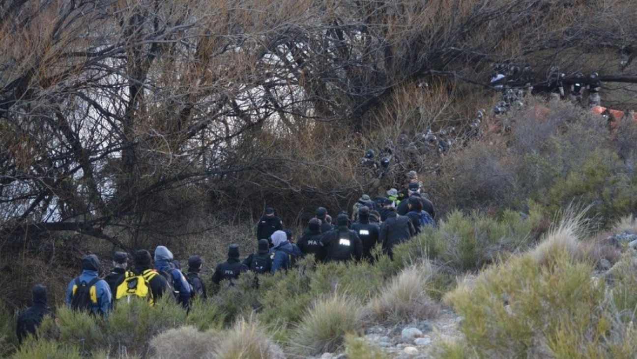imagen Caso Maldonado: la fiscalía aún no confirmó la identidad del cuerpo hallado