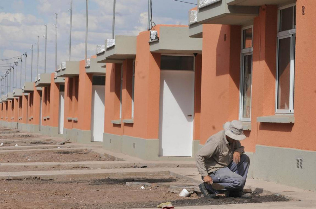 imagen Prevén 70 mil viviendas en ejecución para el 2017 en Argentina