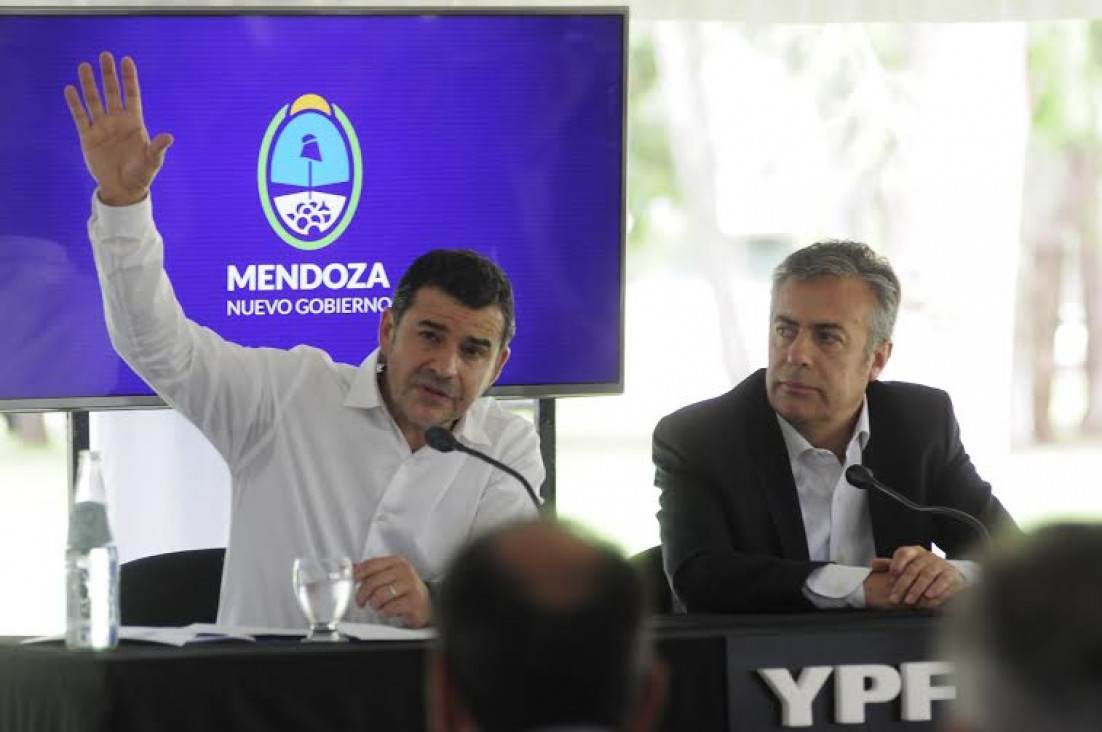 imagen Mendoza: anunciaron tres pozos petroleros nuevos