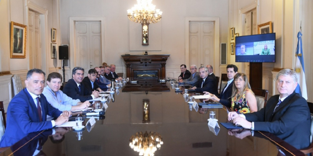 imagen Cornejo defendió el Mendotran y pidió paciencia