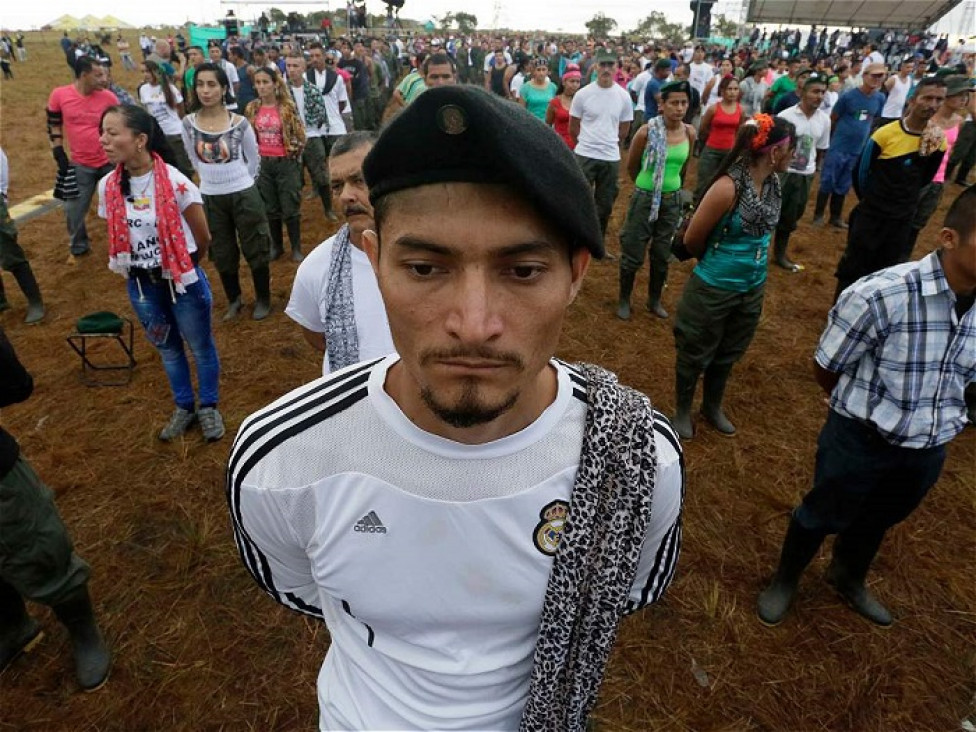 imagen X Conferencia de las FARC: de civil y sin armas