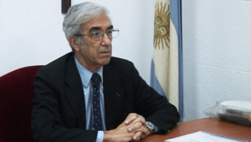 imagen "Vamos a ampliar el mecanismo perverso de pagar deuda con deuda"