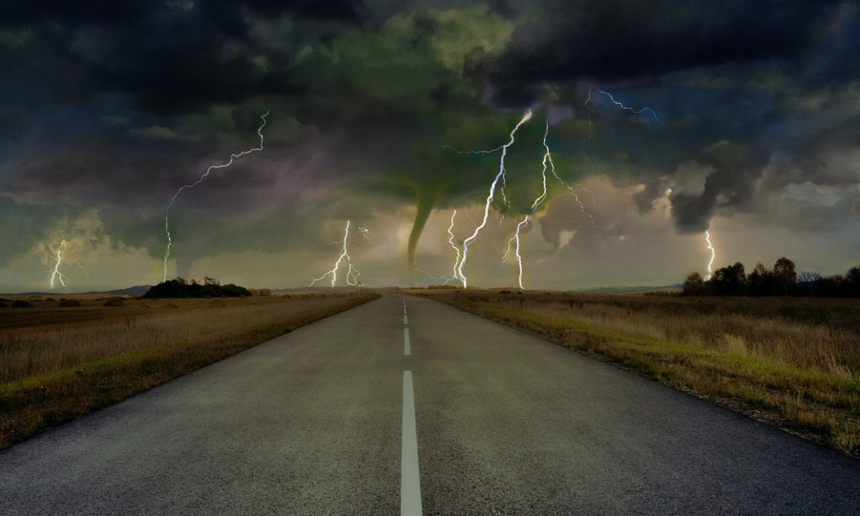 imagen Qué fue "la noche de los 100 tornados", el extraordinario fenómeno que no se volvió a repetir en Argentina