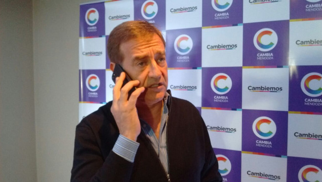 imagen Suárez apuntó al PJ por cambiar alimentos por votos