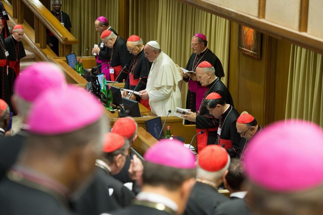 imagen La Iglesia da marcha atrás respecto del sínodo del año pasado