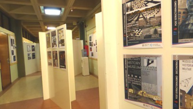 imagen Muestra de estudiantes de Arquitectura 