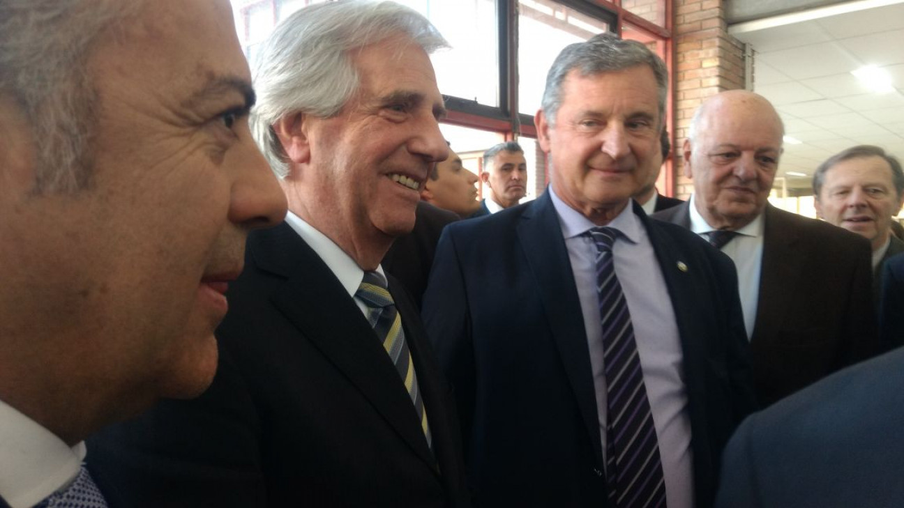 imagen Tabaré Vázquez recibió el Honoris Causa en la UNCUYO 