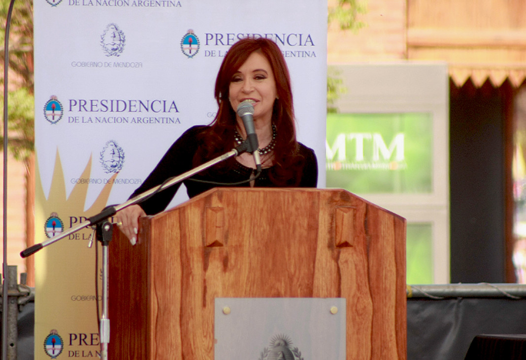 imagen Cristina Fernández de Kirchner visitó Mendoza