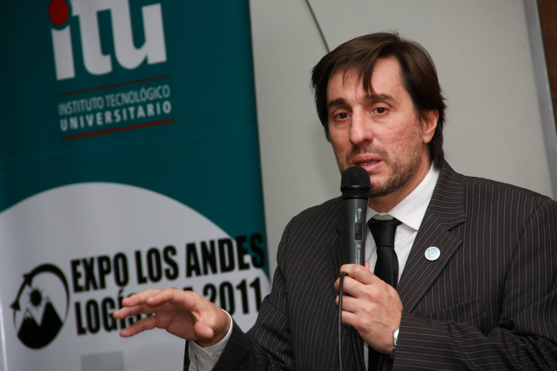 imagen "Es una herramienta más que concreta en la vinculación de la Universidad con el medio"