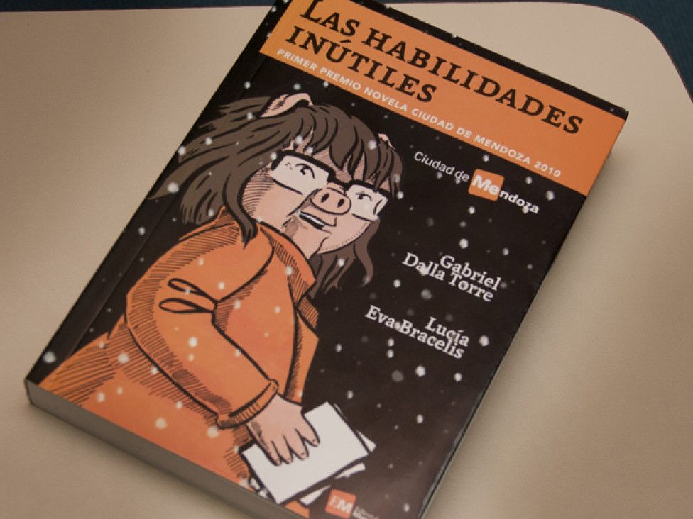 imagen Se presentó la Novela ganadora del Certamen Ciudad de Mendoza 2010