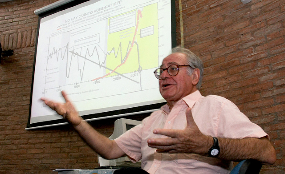 imagen "El capitalismo industrial está en un proceso de decadencia"