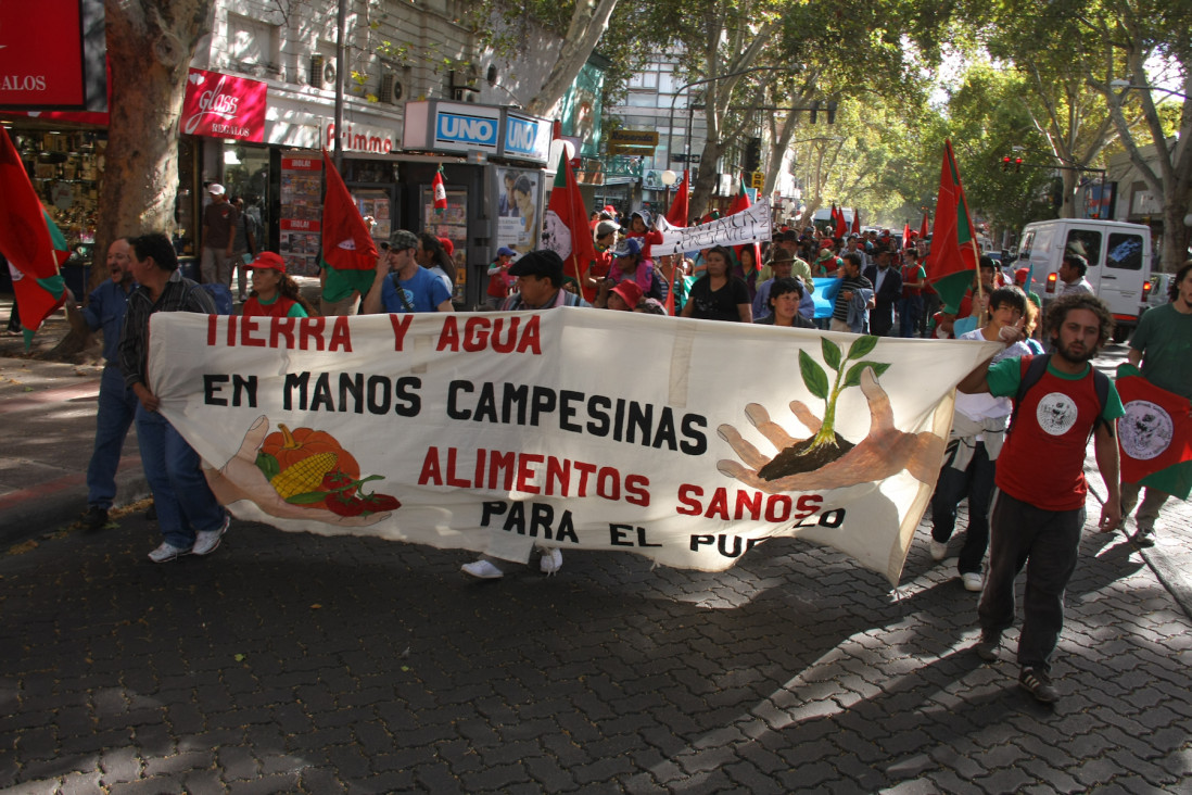 imagen Campesinos: "Queremos tierra, agua y justicia"