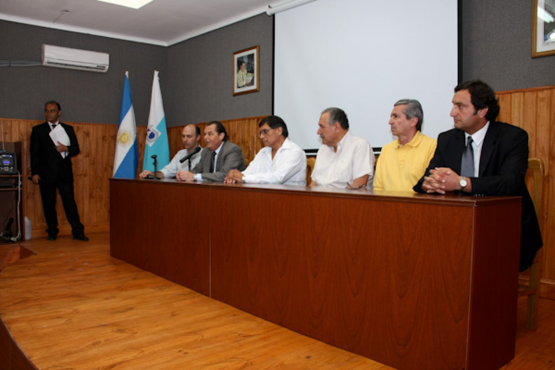 imagen SPUNC inauguró salón para fomentar la capacitación.