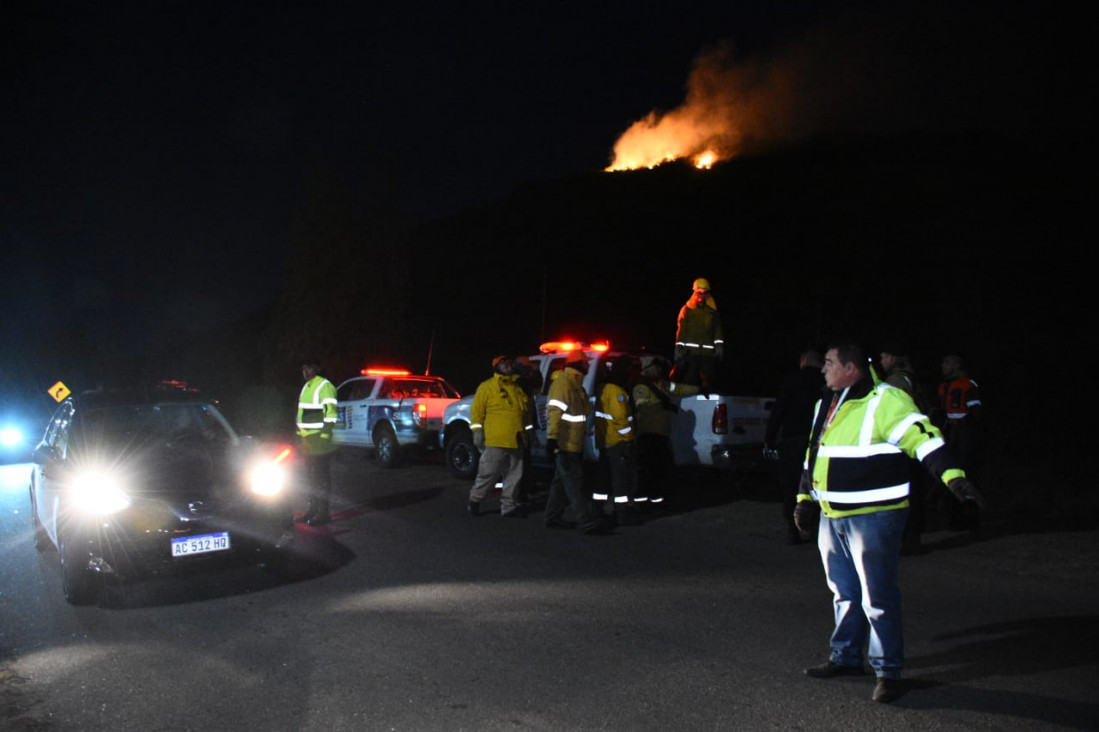 imagen Extinguieron los incendios en El Volcán y Potrero de los Funes