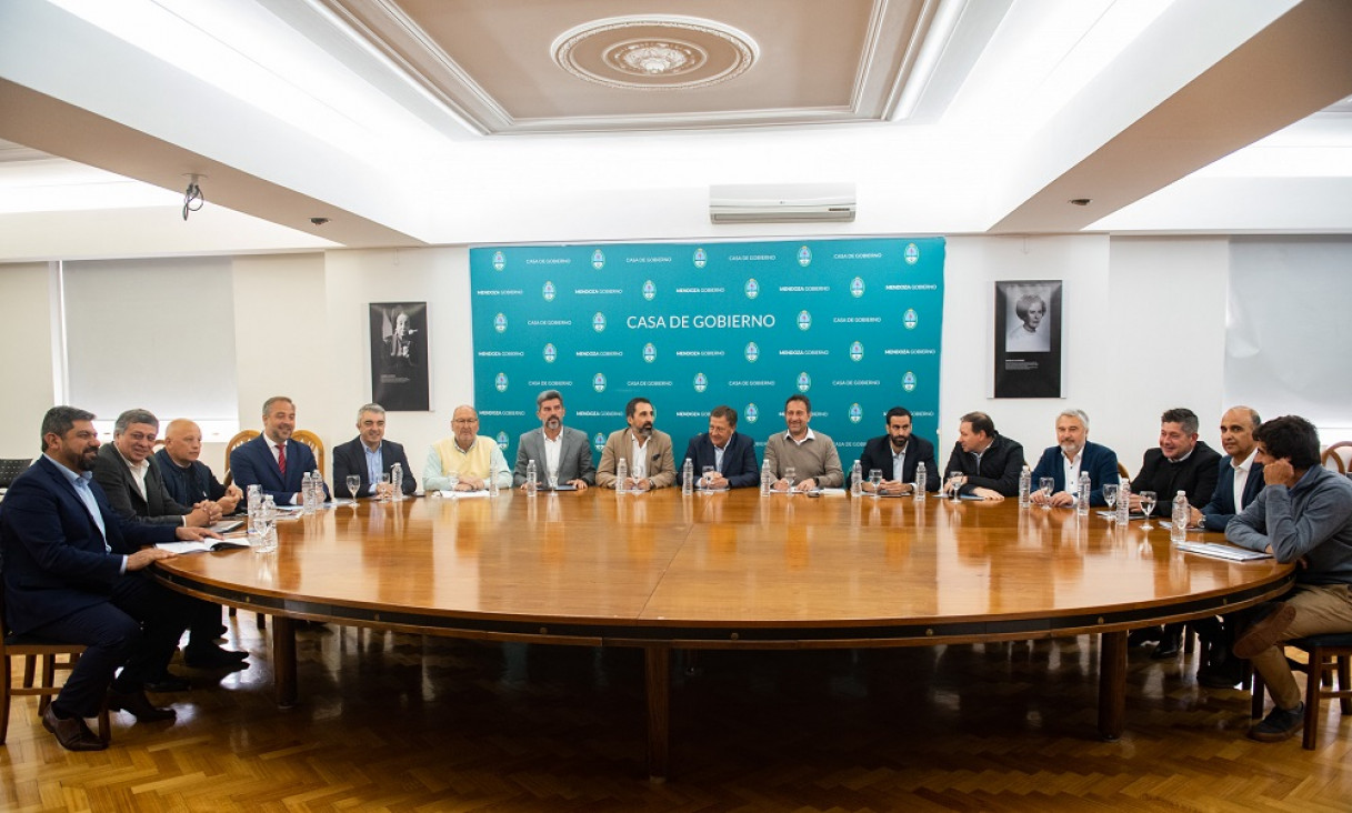 imagen Cuatro intendentes justicialistas le dijeron no a Cornejo