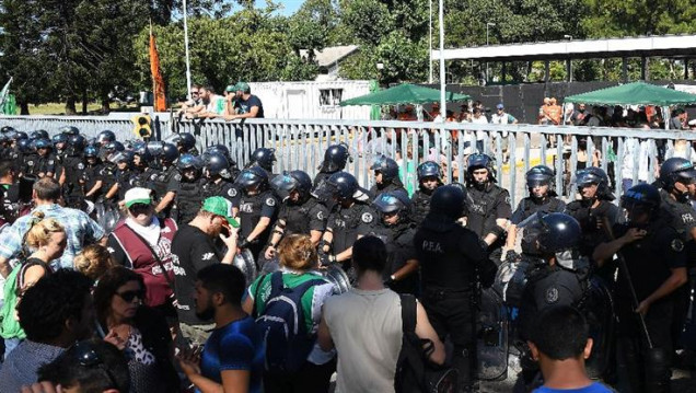 imagen Conflicto en el INTI por el anuncio de despidos en todo el país