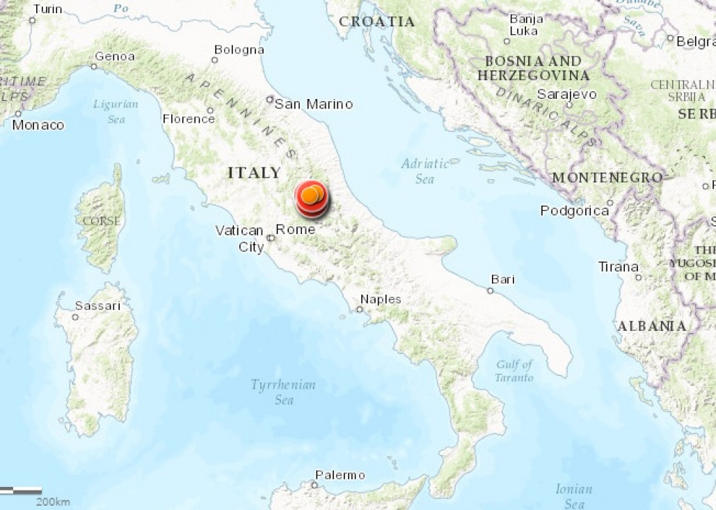 imagen Tres sismos en una hora sacudieron Italia