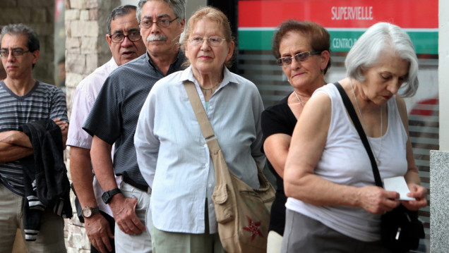 imagen Anuncian el primer aumento trimestral de las jubilaciones: 5,71%
