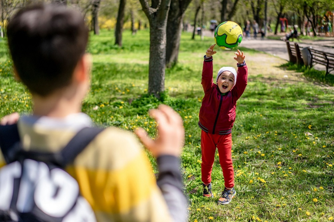 imagen Jugar en la niñez refuerza la salud mental a lo largo de la vida