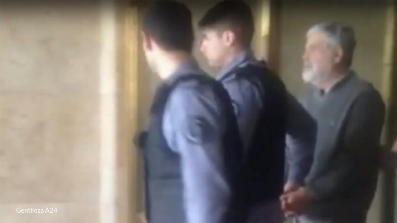 imagen De Vido perdió sus fueros y quedó preso por corrupción