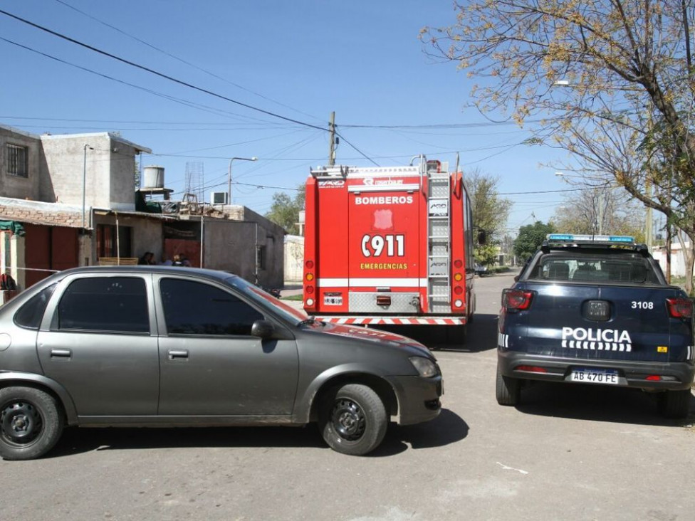 imagen Investigan dos posibles femicidios