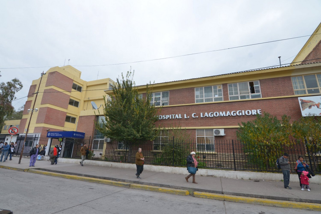 imagen Cornejo planea ahorrar casi 1 millón diario en hospitales