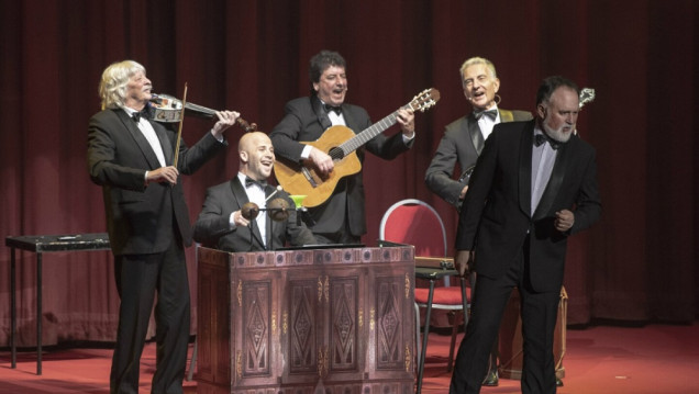 imagen Tras 55 años de trayectoria, Les Luthiers anunció su despedida de los escenarios